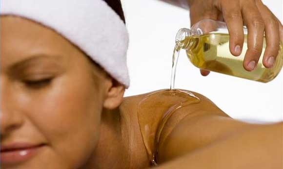 Очищение кожи маслами, выбор для разных типов кожи и лица